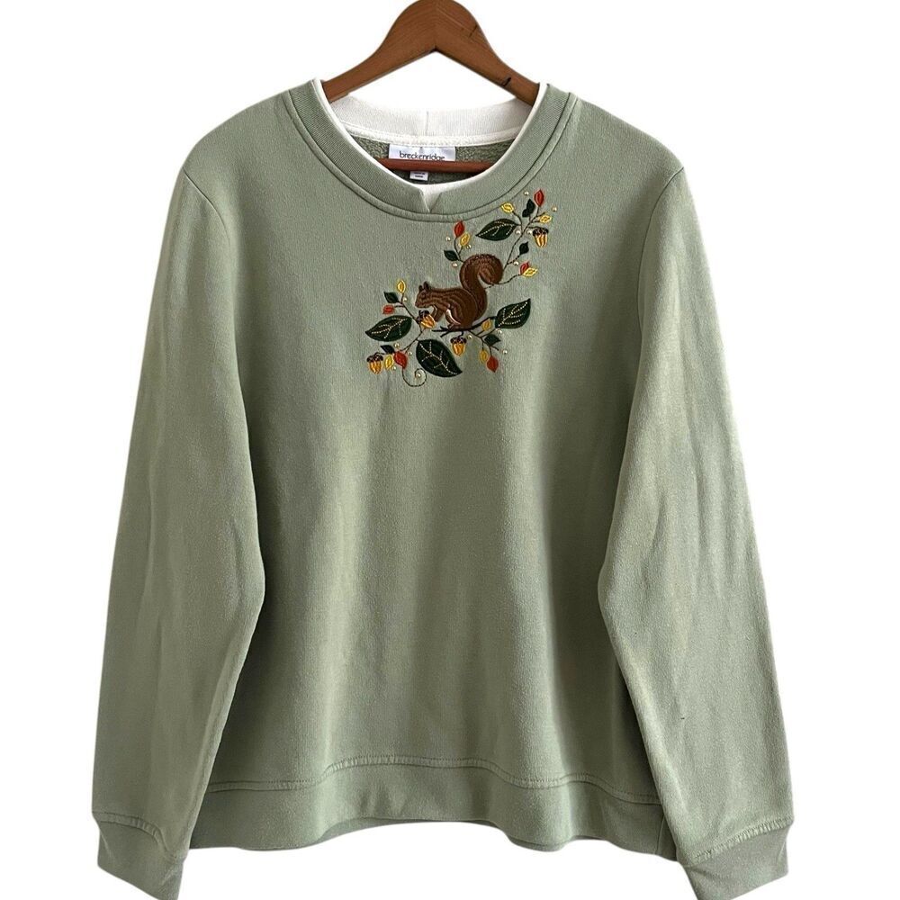 Vintage Breckenridge Squirrel Embroidered Sweatshirt size XL